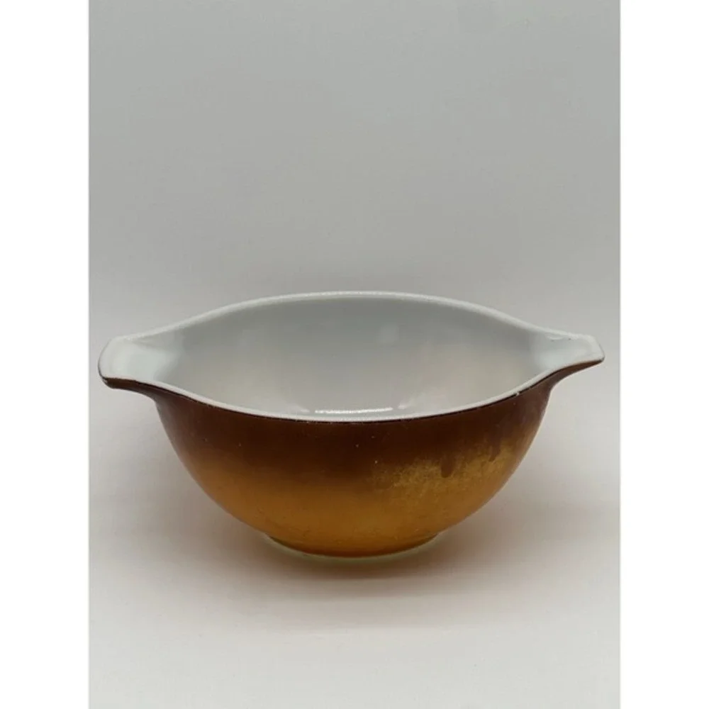 Vintage Tan/Brown Pyrex With‎ Handles 442 1.5 qt